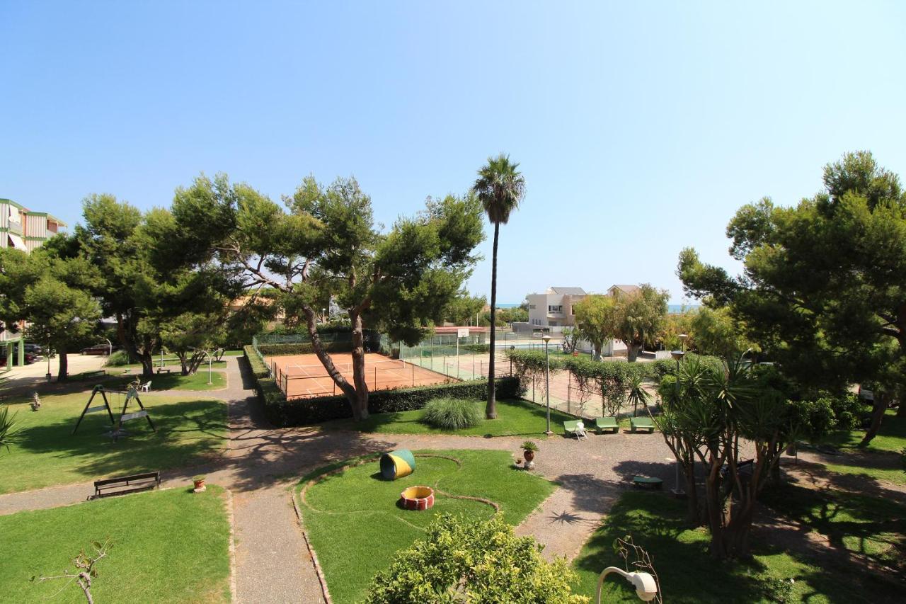Global Properties, Apartamento Con Terraza Y Piscina A Un Paso De La Playa カネット・デ・ベレンゲル エクステリア 写真