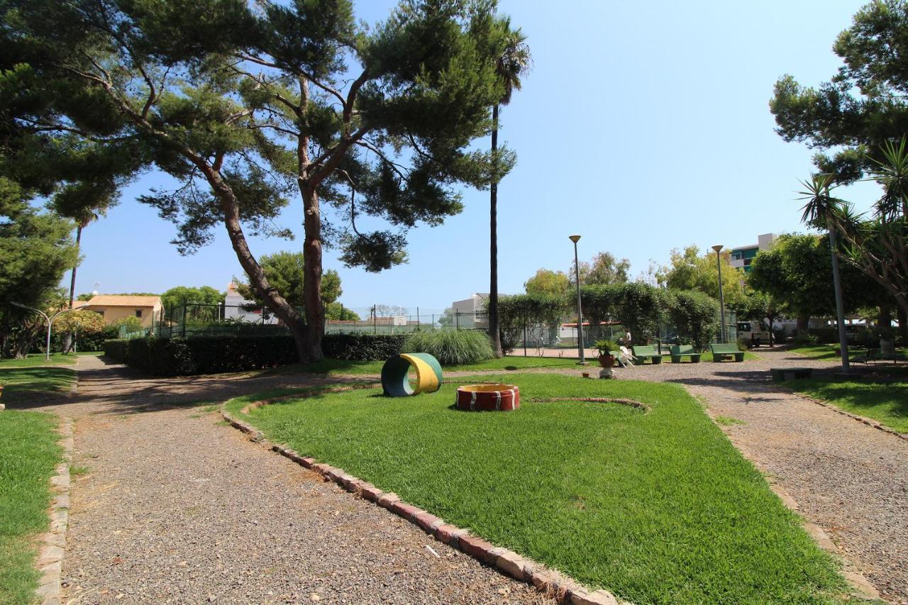Global Properties, Apartamento Con Terraza Y Piscina A Un Paso De La Playa カネット・デ・ベレンゲル エクステリア 写真