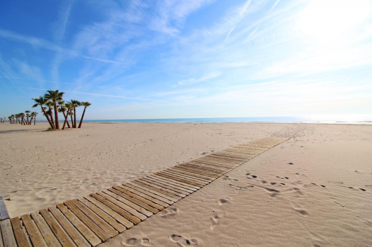 Global Properties, Apartamento Con Terraza Y Piscina A Un Paso De La Playa カネット・デ・ベレンゲル エクステリア 写真
