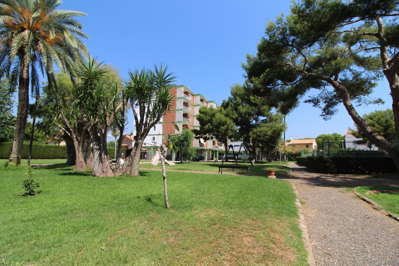 Global Properties, Apartamento Con Terraza Y Piscina A Un Paso De La Playa カネット・デ・ベレンゲル エクステリア 写真