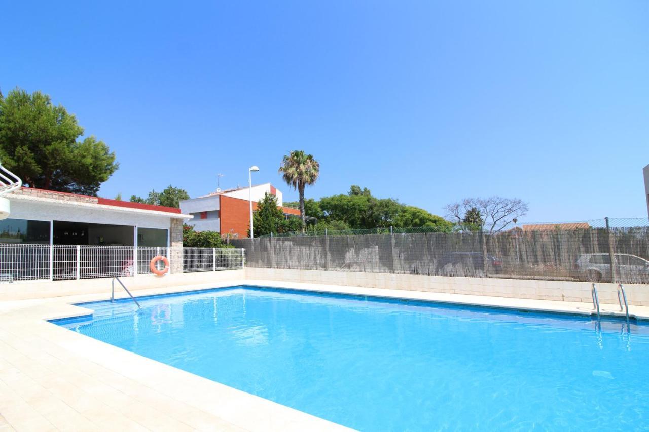 Global Properties, Apartamento Con Terraza Y Piscina A Un Paso De La Playa カネット・デ・ベレンゲル エクステリア 写真
