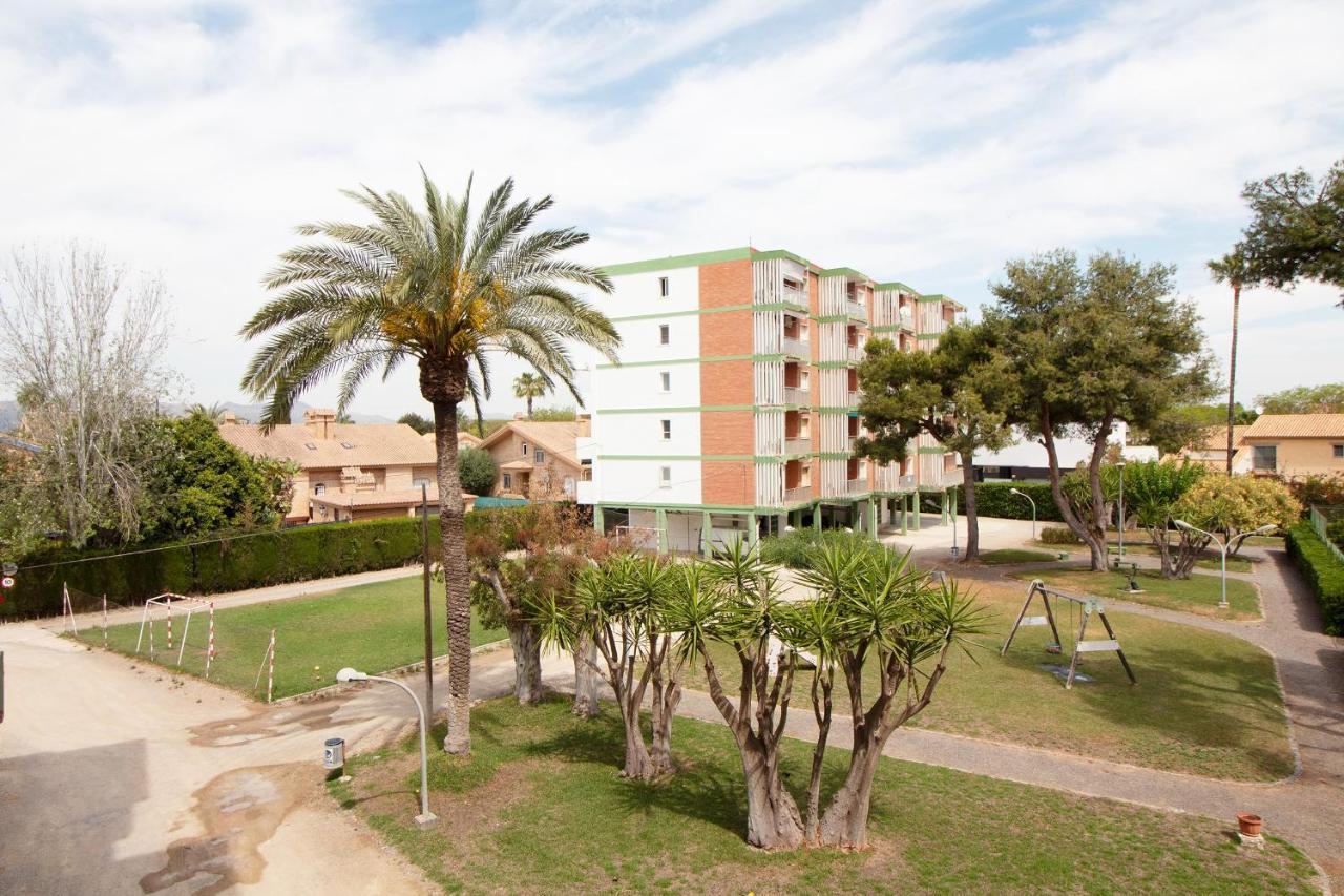 Global Properties, Apartamento Con Terraza Y Piscina A Un Paso De La Playa カネット・デ・ベレンゲル エクステリア 写真