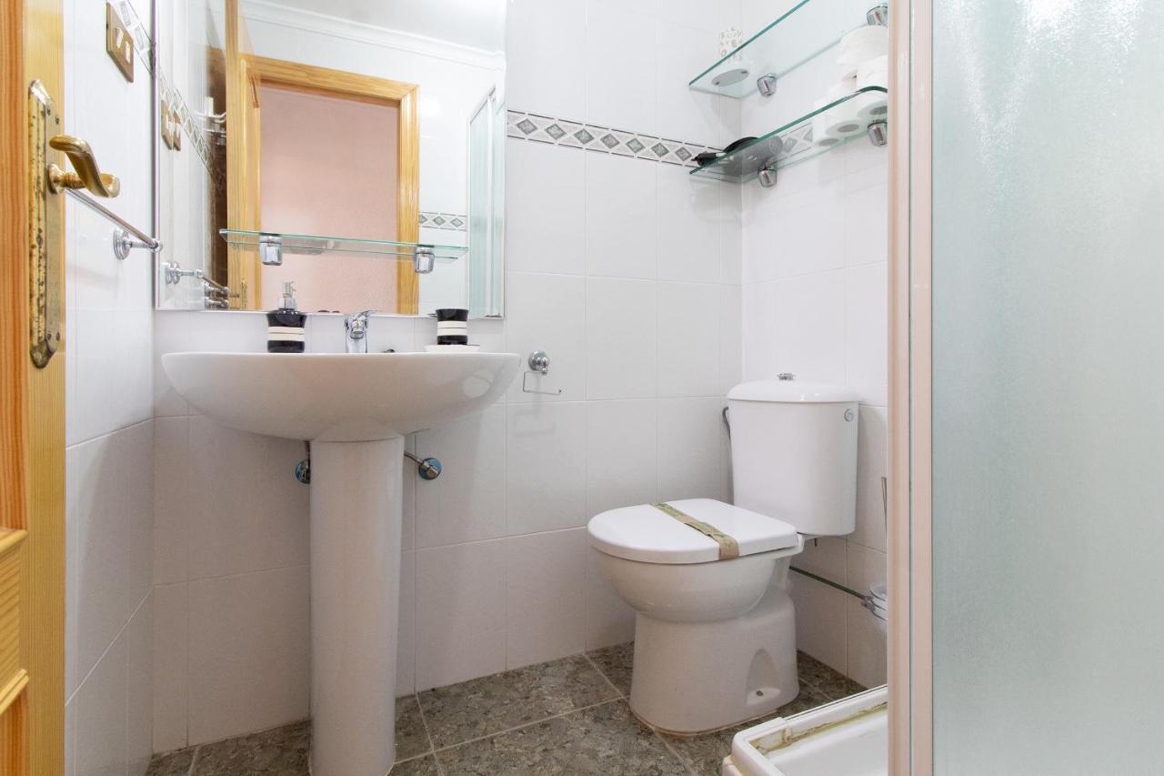 Global Properties, Apartamento Con Terraza Y Piscina A Un Paso De La Playa カネット・デ・ベレンゲル エクステリア 写真