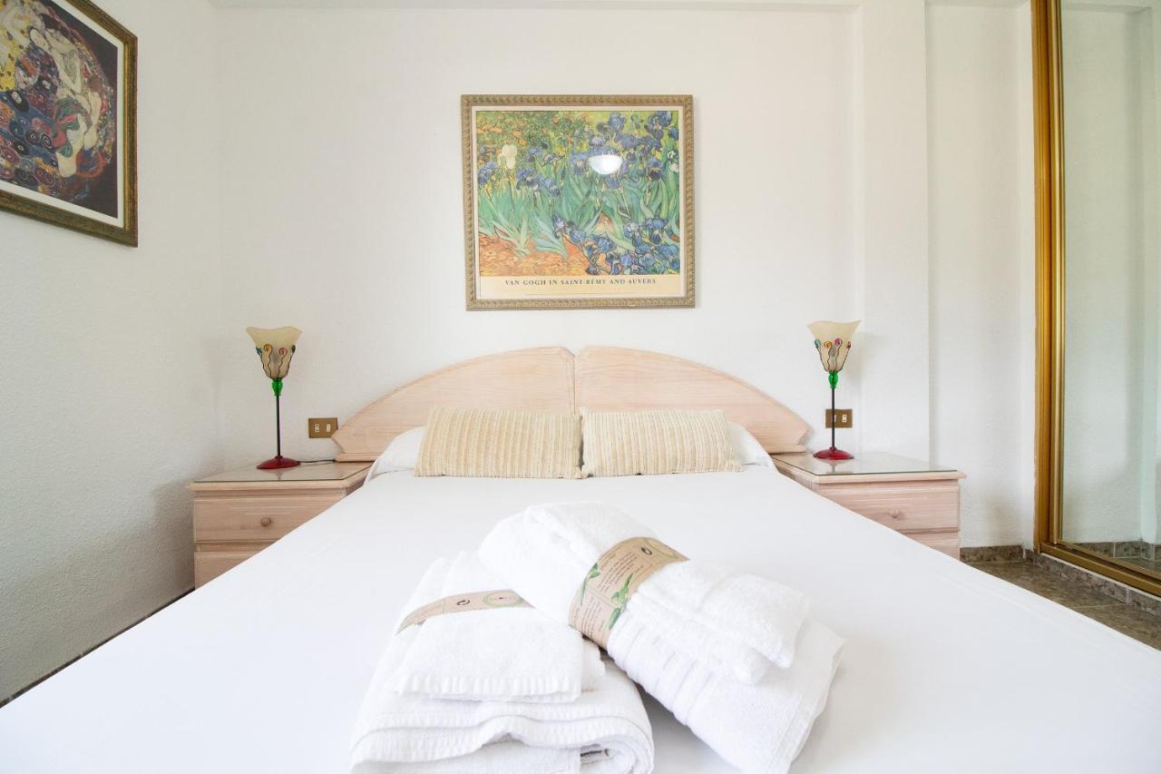 Global Properties, Apartamento Con Terraza Y Piscina A Un Paso De La Playa カネット・デ・ベレンゲル エクステリア 写真
