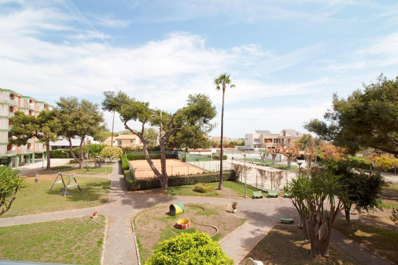 Global Properties, Apartamento Con Terraza Y Piscina A Un Paso De La Playa カネット・デ・ベレンゲル エクステリア 写真