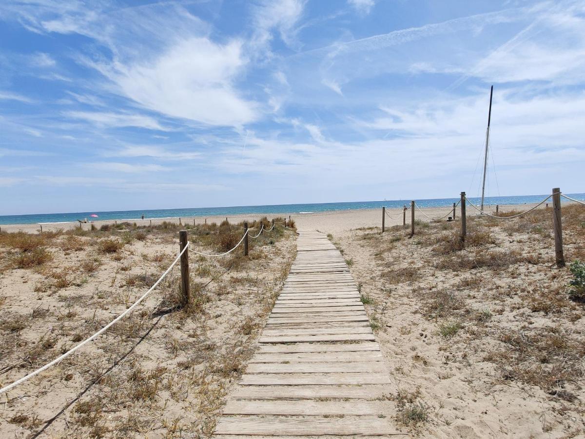 Global Properties, Apartamento Con Terraza Y Piscina A Un Paso De La Playa カネット・デ・ベレンゲル エクステリア 写真
